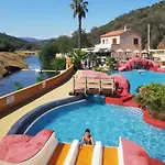 Zecamping 4 Etoiles Avec Parc Aquatique Club Enfant Dog Friendly Campingplads 4*