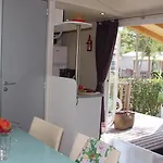 Zecamping 4 Etoiles Avec Parc Aquatique Club Enfant Dog Friendly 4* Saint-Raphael (Var)