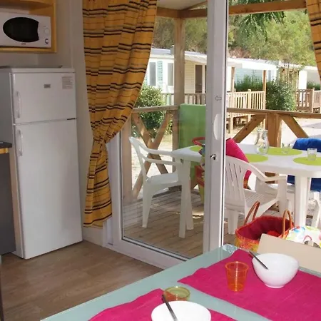 Zecamping 4 Etoiles 1km Espace Aquatique Mobil-home Tv 29m2 4* Saint-Raphaël