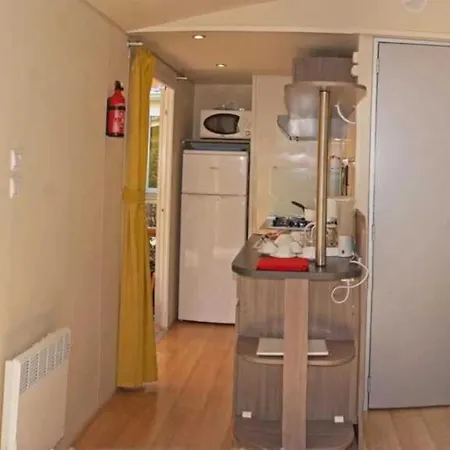 Zecamping 4 Etoiles 1km Espace Aquatique Mobil-home Tv 29m2 Campingplatz Saint-Raphaël