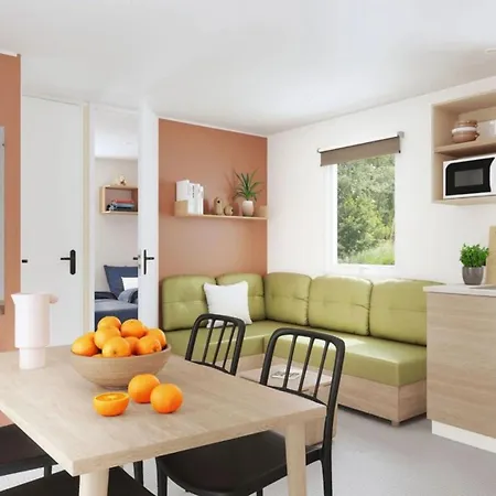 Zecamping 4 Etoiles Avec Parc Aquatique Club Enfant Dog Friendly Campingplads