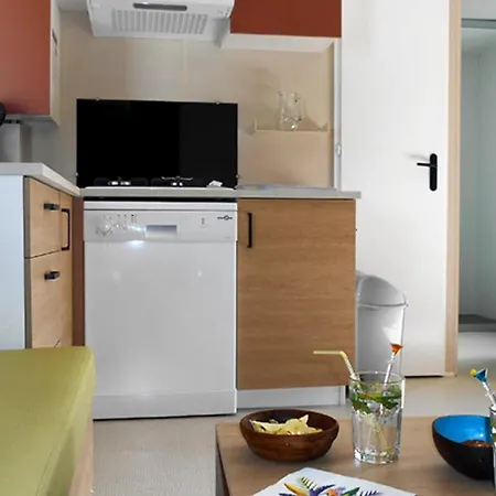 Zecamping 4 Etoiles Avec Parc Aquatique Club Enfant Sauna Dog Friendly 4*