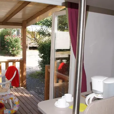 Zecamping 4 Etoiles 1km Espace Aquatique Mobil-home Tv 29m2 4*