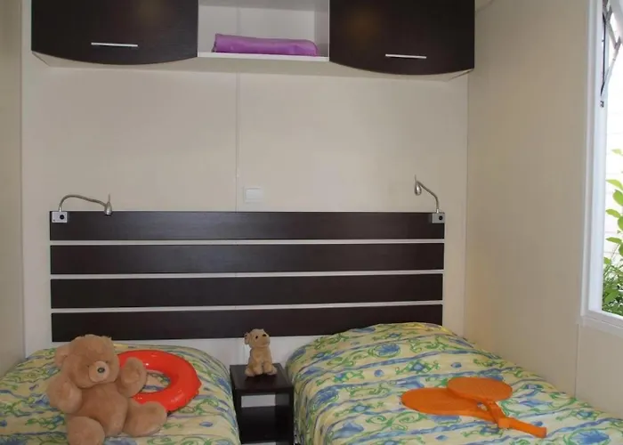 4 étoiles - Parc Aquatique - Eec0ef Saint-Raphaël