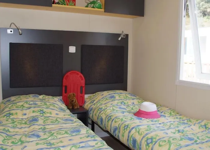 Zecamping 4 Etoiles Avec Parc Aquatique Club Enfant Sauna Dog Friendly Camping