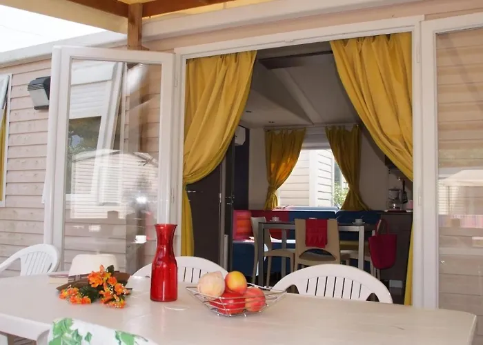 Zecamping 4 Etoiles Avec Parc Aquatique Club Enfant Sauna Dog Friendly 4*