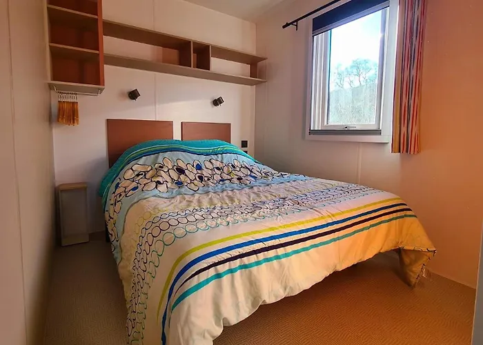 Camping Zecamping 4 Etoiles Avec Parc Aquatique Club Enfant Sauna Dog Friendly